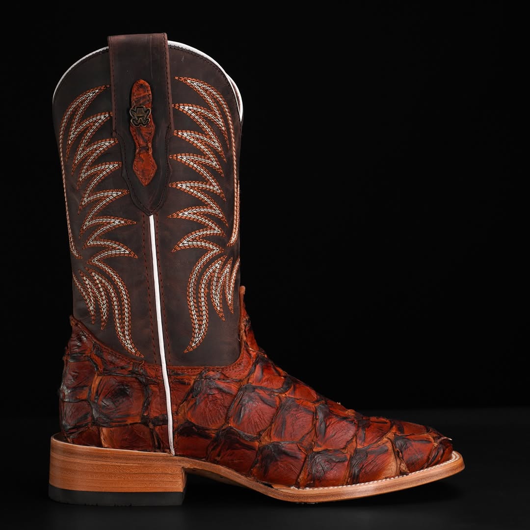 Handcrafted Pirarucu Cowboy Boots – Square Toe