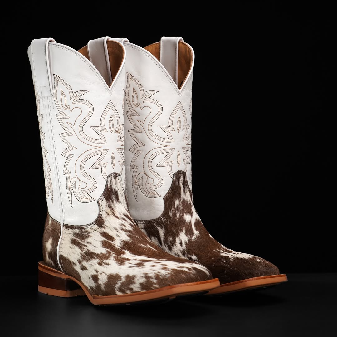 NEW AUTHENTIC Hair on Hide Boots