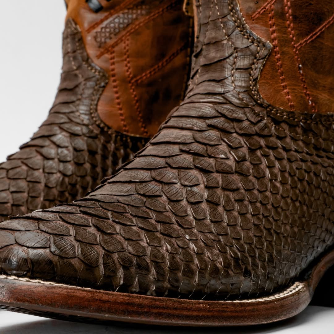 NEW GENUINE Matte Brown Python Boots