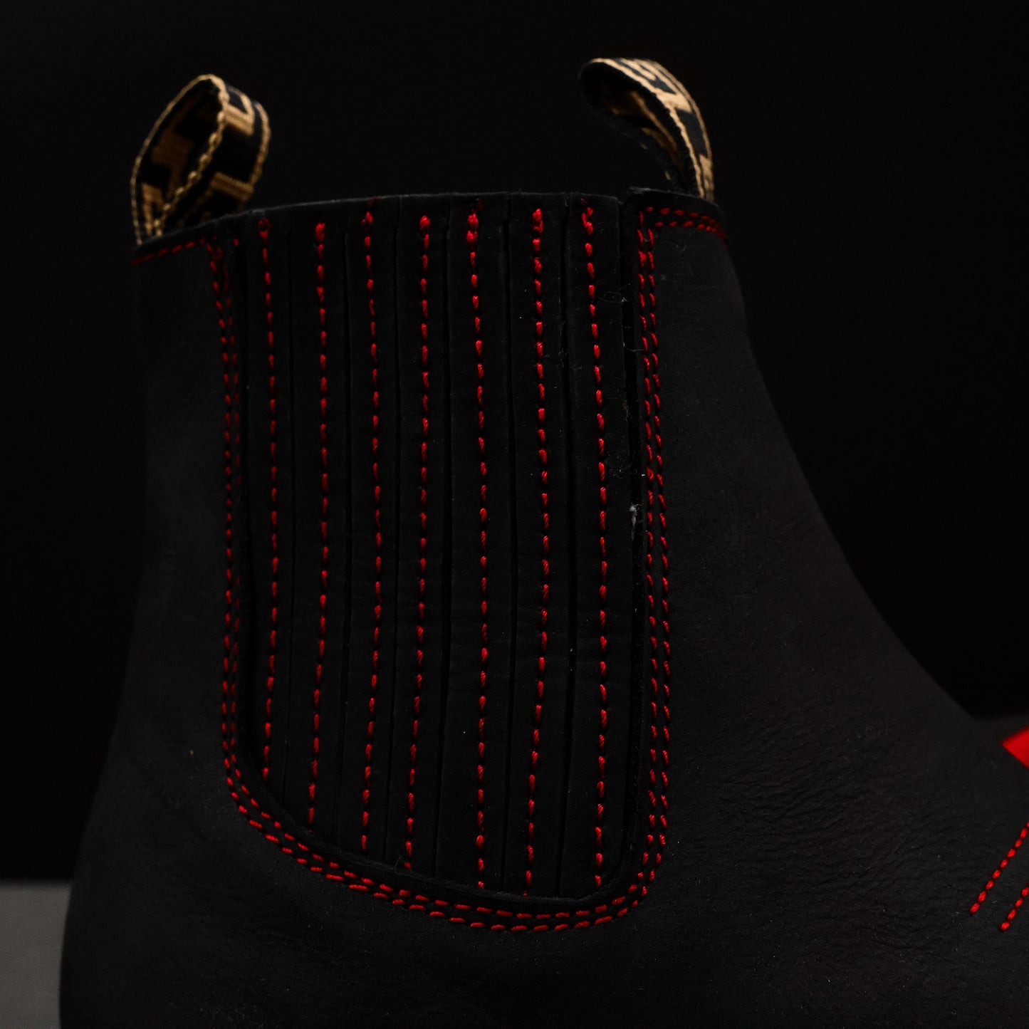 Black Nobuck Leather Botin - 3D Sole Composite Toe