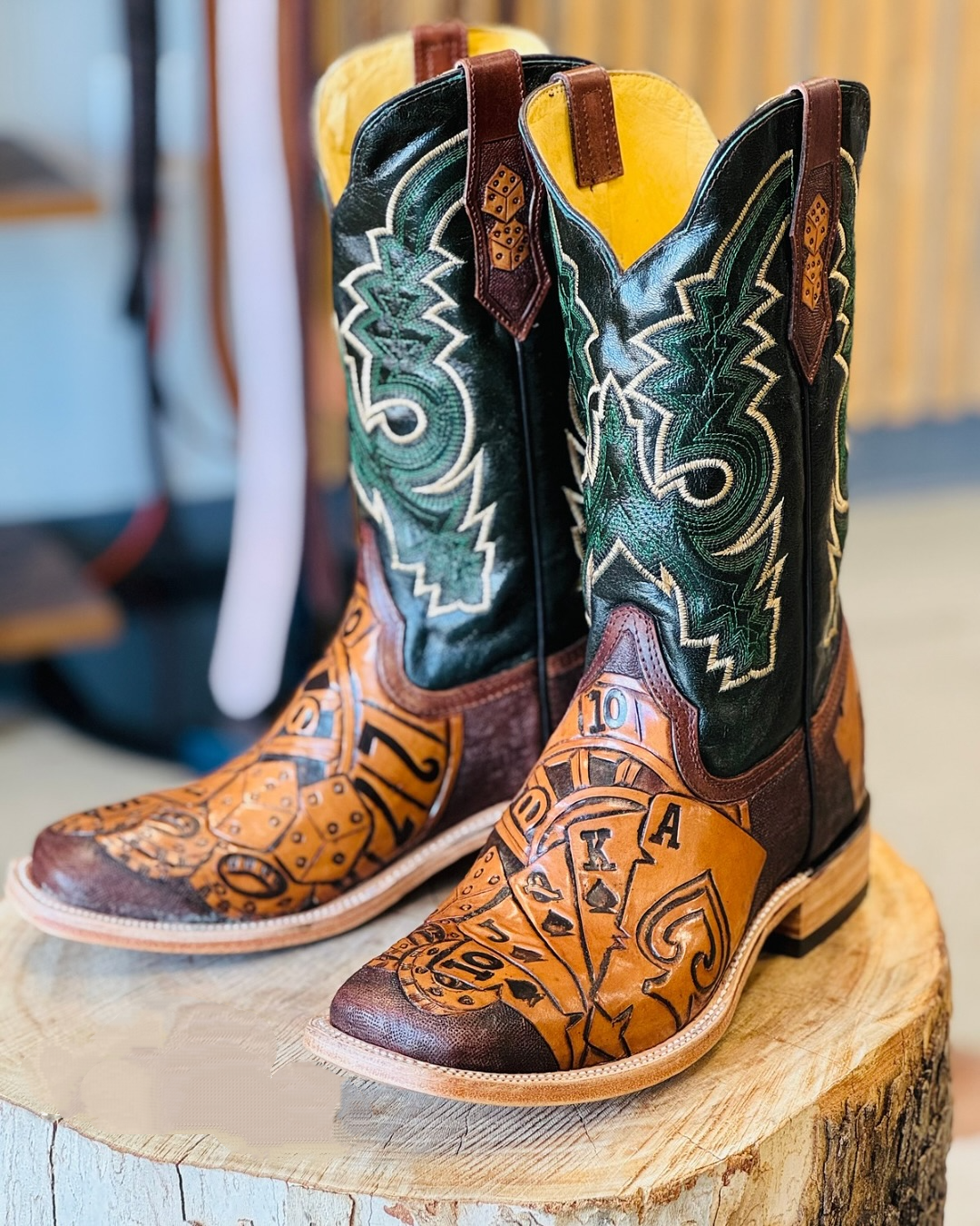 Men's Bulldog Hand Tooled Boots - Royal Flush Bitone