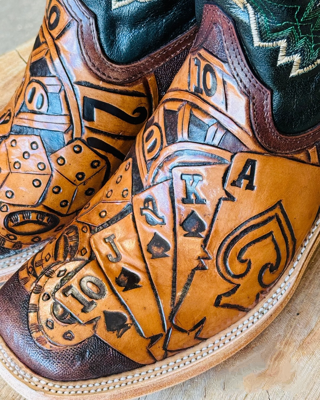 Men's Bulldog Hand Tooled Boots - Royal Flush Bitone